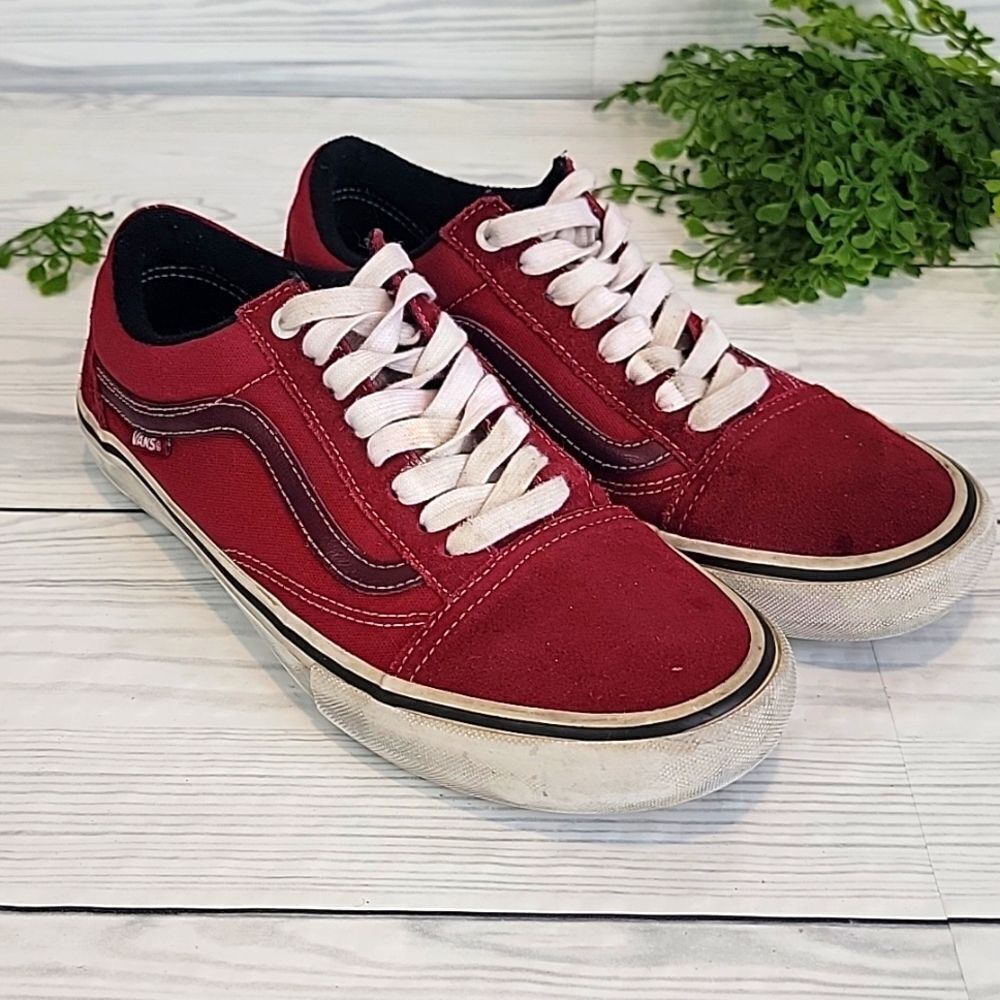 Vans Old Skool Pro  rumba red sneakers Men's Size 9